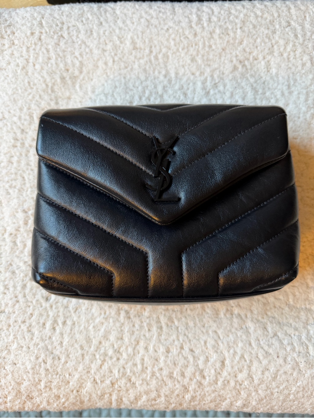 Yves Saint Laurent (Ysl) Matte Black Toy Loulou